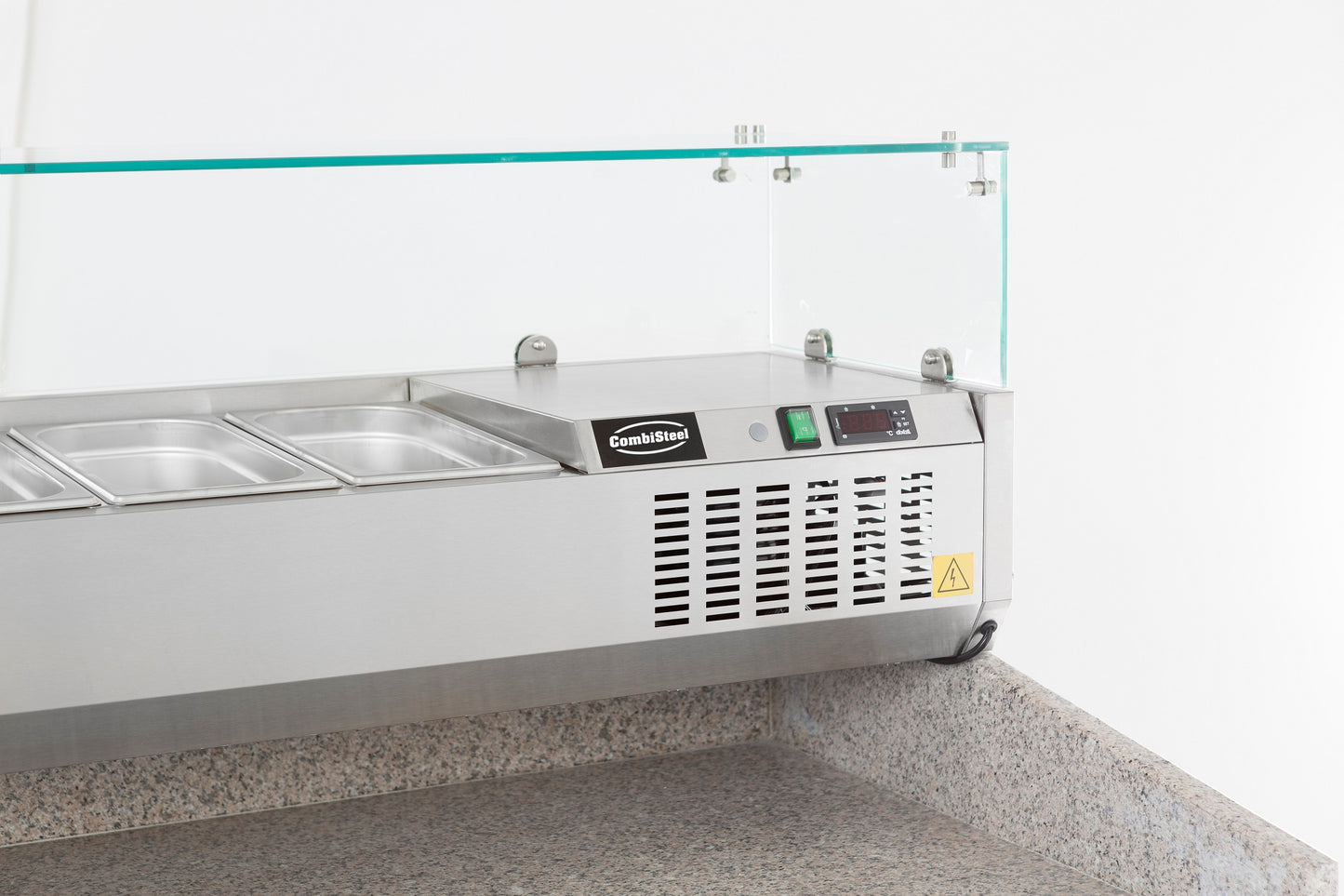 REFRIGERATED COUNTER TOP 1/4 GN x 5