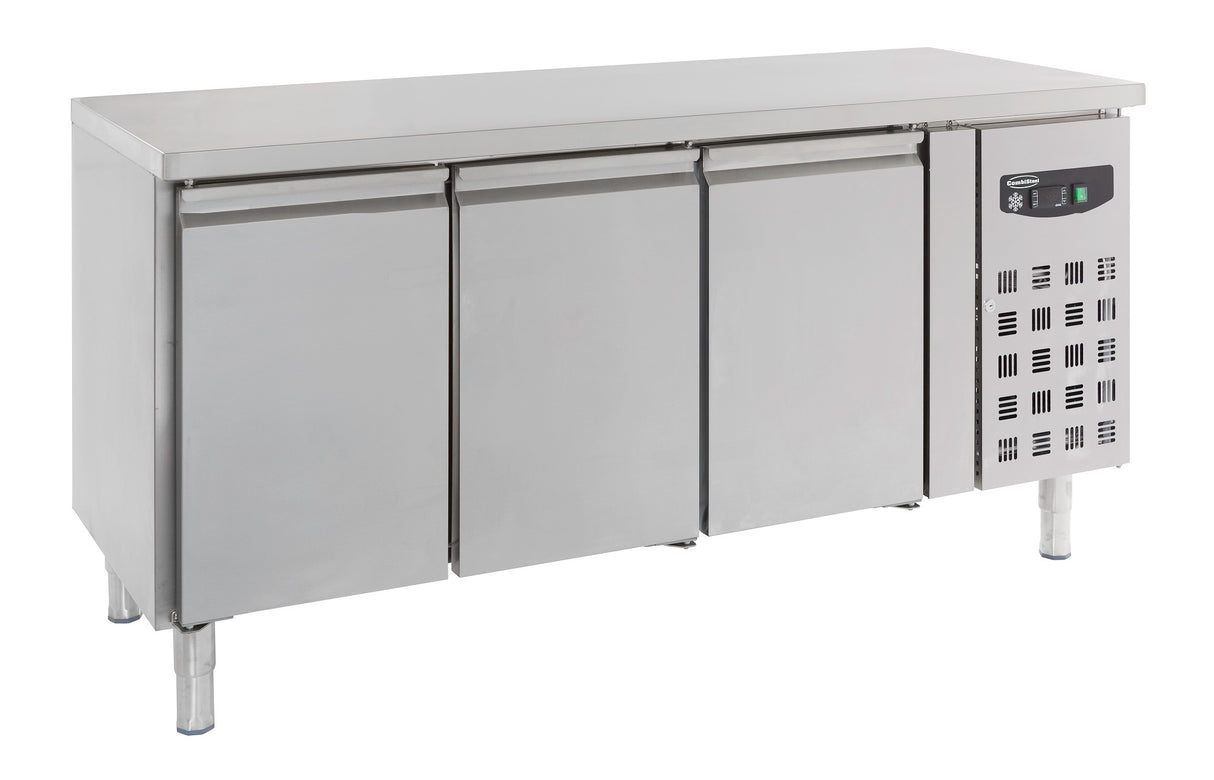 600 REFRIGERATED COUNTER 3 DOORS