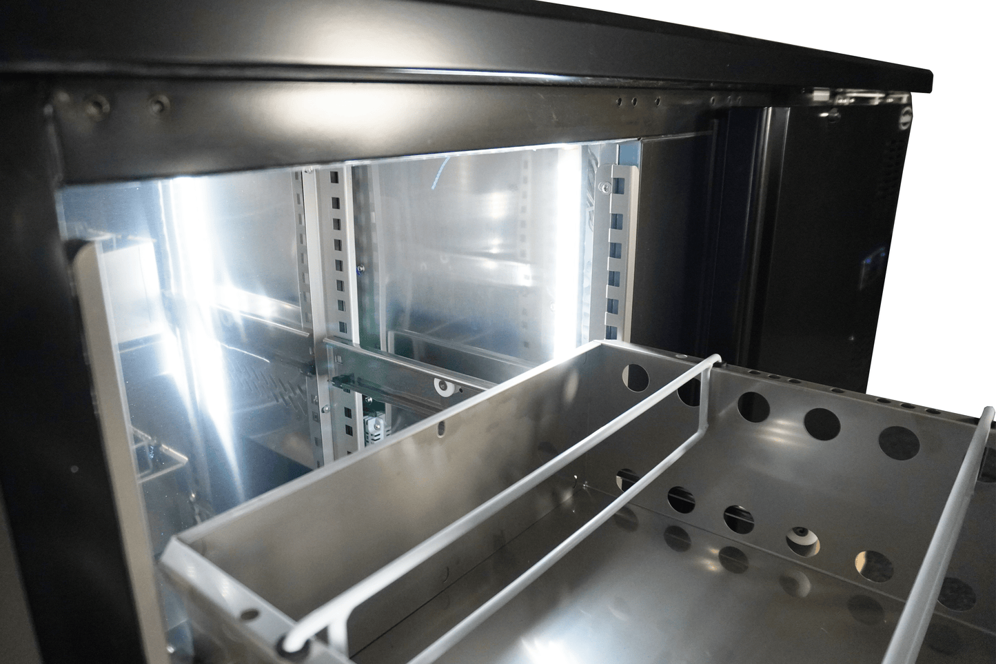 BARCOOLER BLACK 4 DRAWERS
