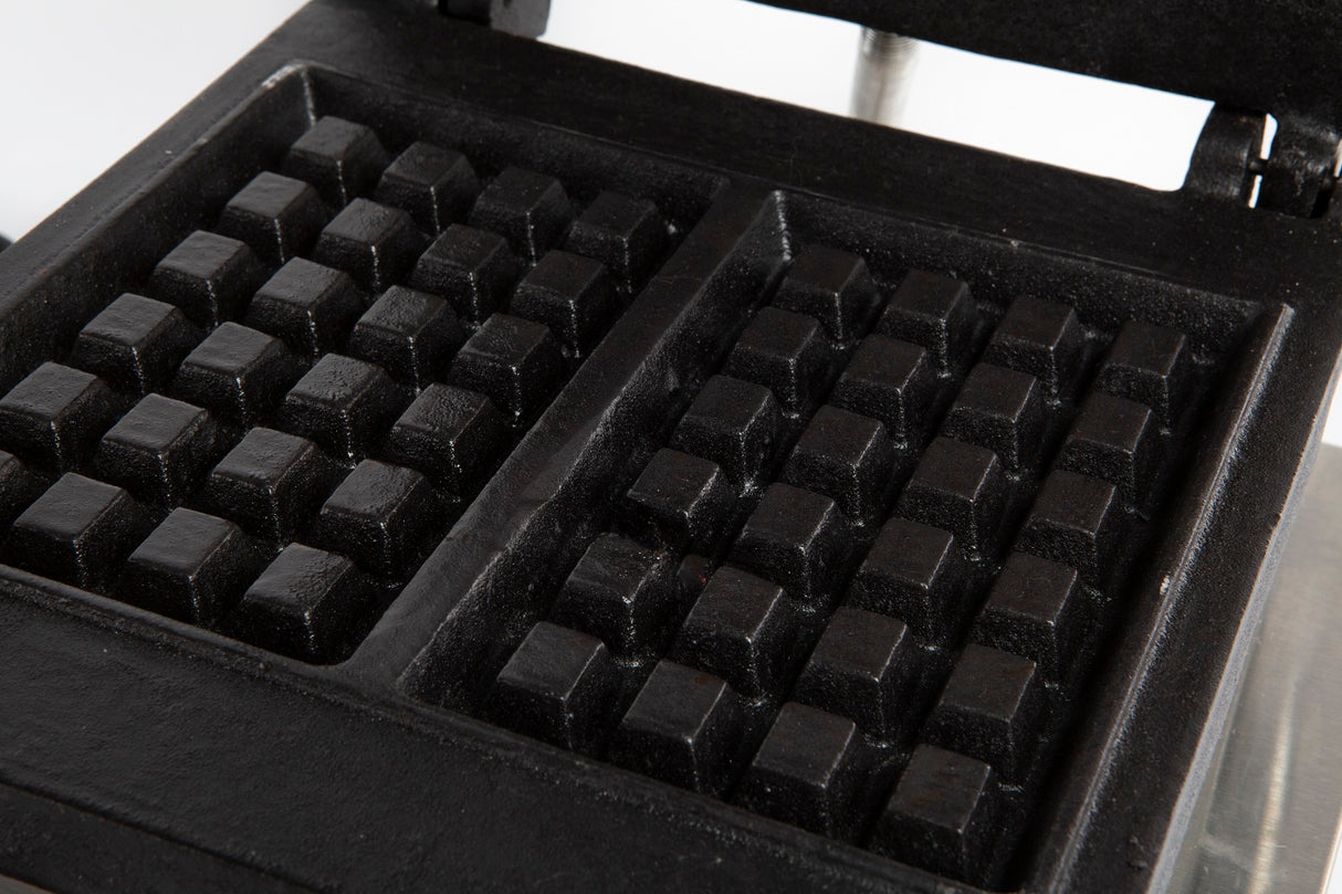 WAFFLE MAKER