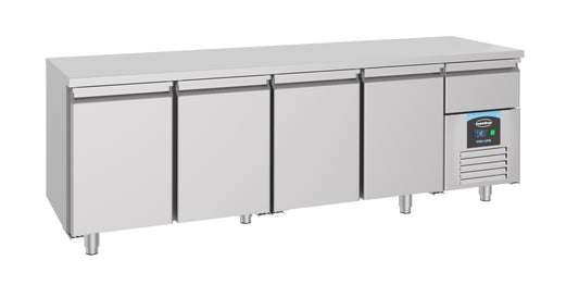 700 REFRIGERATED COUNTER 4 DOORS