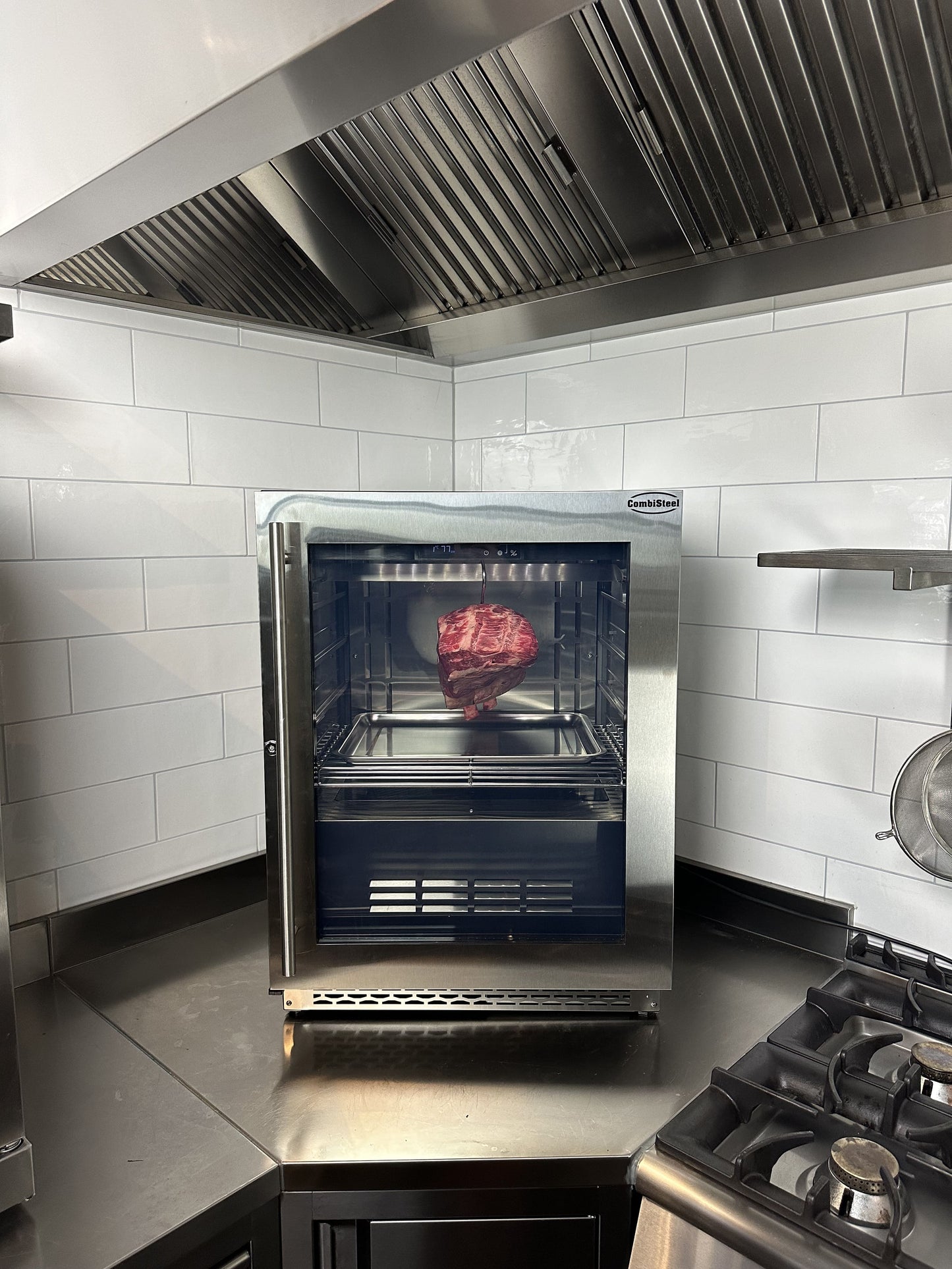DRY AGE CABINET 127L
